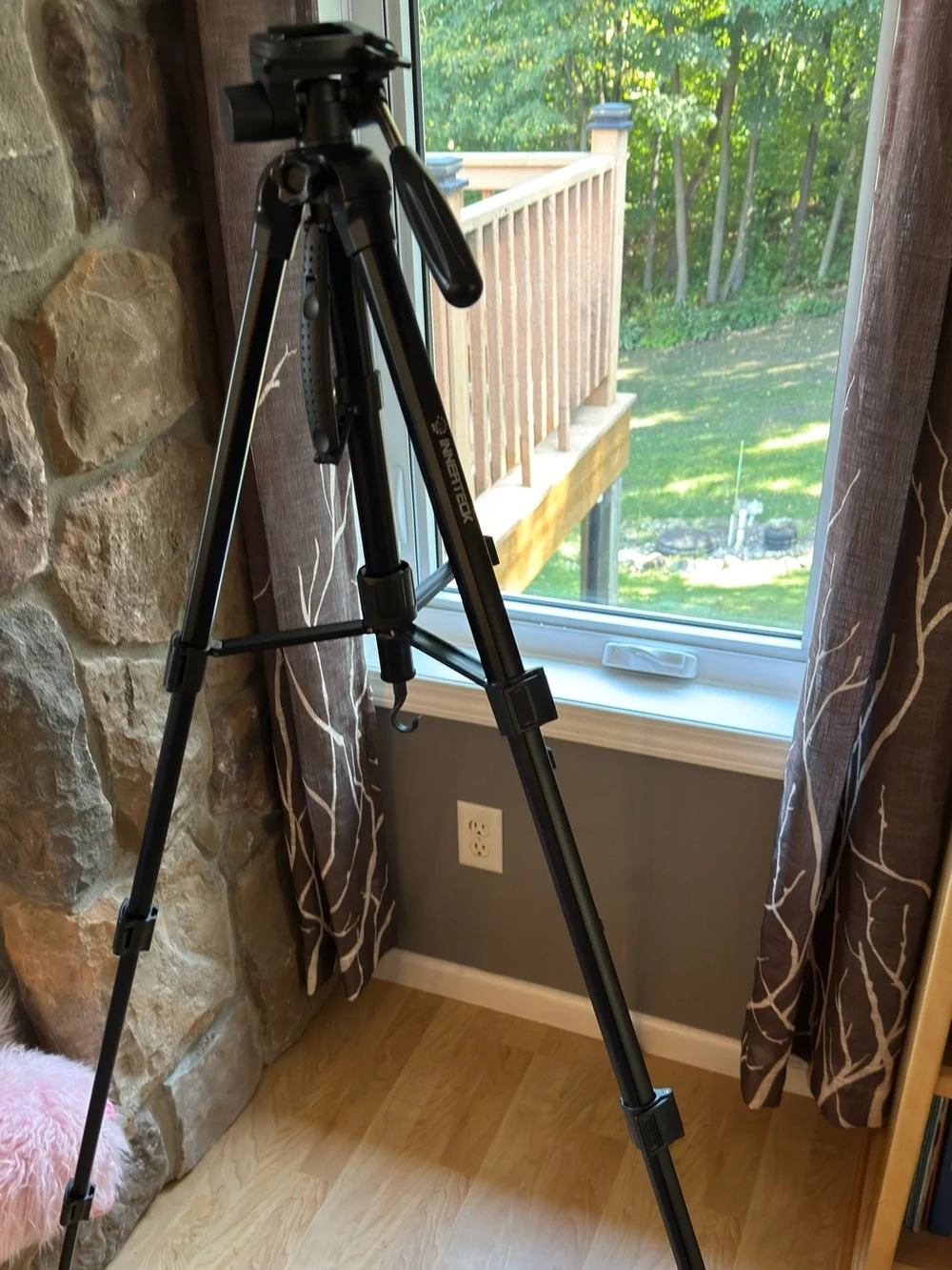 InnerTeck Black Camera Tripod with Adjustable Center Column & Flip-Lock Legs